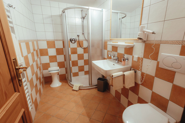 Bathroom 3, Gasthof Walcher, Sankt Johann im Pongau