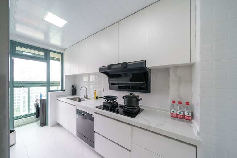 Private kitchen 3, Tyms 3BR 2BA Family Serviced Apt, Shanghai