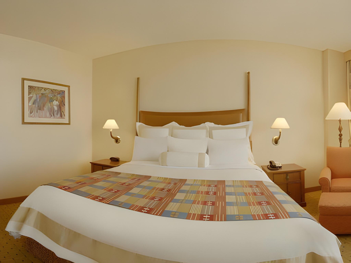 Bedroom 3, River Cree Casino and Resort, Division No. 11