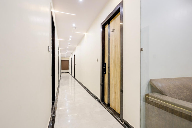 Lobby 5, Fabhotel Rr Inn, Kanpur Nagar