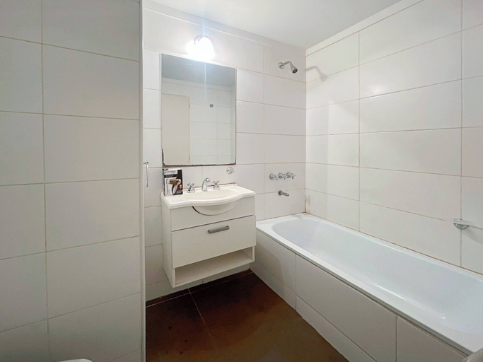Bathroom 4, Spacious Studio in San Telmo With Balcony, Gym & Pool, Distrito Federal