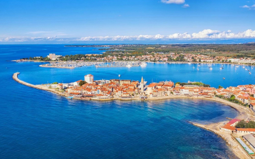 Exterior 3, Familiar and Equipped Flat for a Cozy Stay, Umag