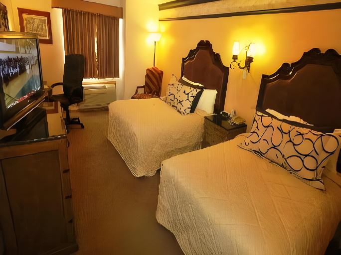 Bedroom 2, Business Hotel & Suites Maria Bonita, Juárez