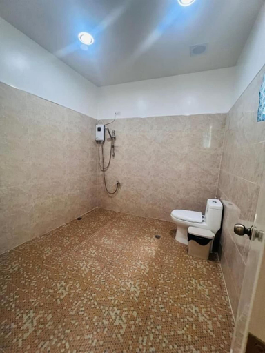 Bathroom 3, Hearthstone Suite & Cafe, Laguindingan