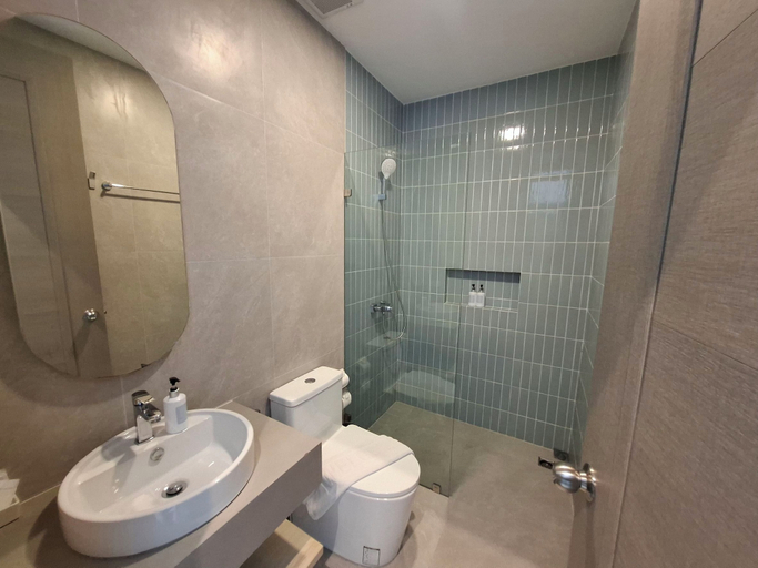 Bathroom 5, Room-sea Side Hotel Ao Nang, Mueang Krabi