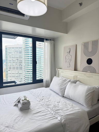 Room 4, Entire Place in Central Makati, Makati City