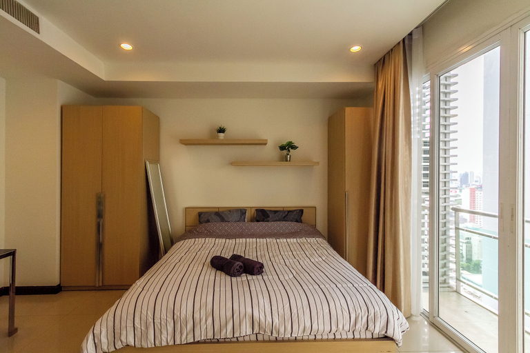 Room 2, TC Contel At Sukhumvit Soi 11 Nere Subway, Wattana