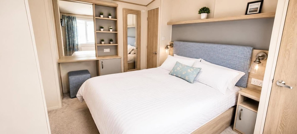 Room 4, Tattershall Lakes - Hot Tub - Sleeps 6 - Pets, Lincolnshire