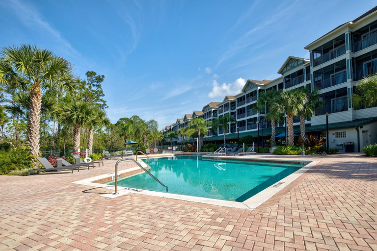 Sport & Beauty 2, Upstay: Stylish 3BR Condo w Pationear Disney, Orange
