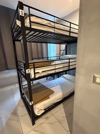 Room 5, Monkey Hostel Milano, Milano