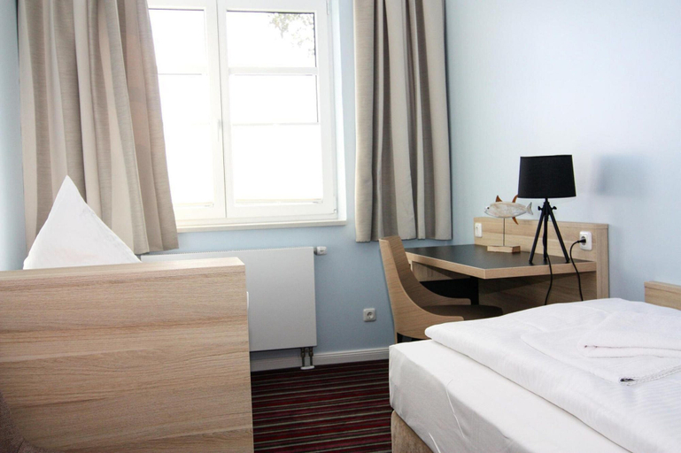 Bedroom 2, Appartements im Avalon Hotel Bellevue, Fehmarn, Ostholstein