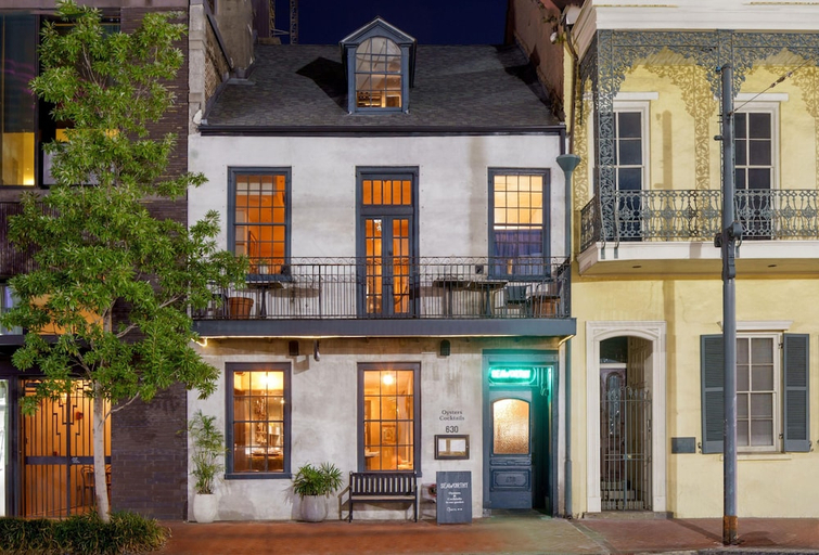 Others 4, THE BARNETT, Orleans