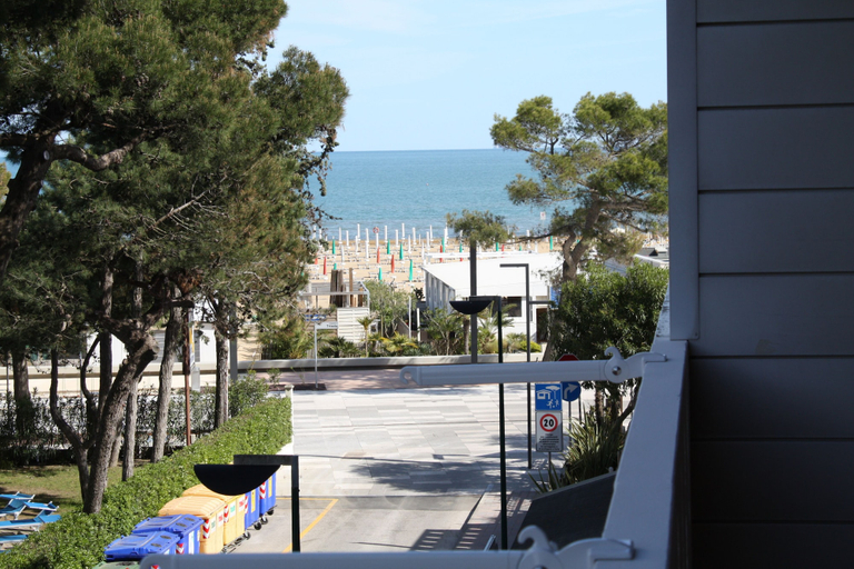 Garden, Cozy Flat With sea View Balcony, Udine