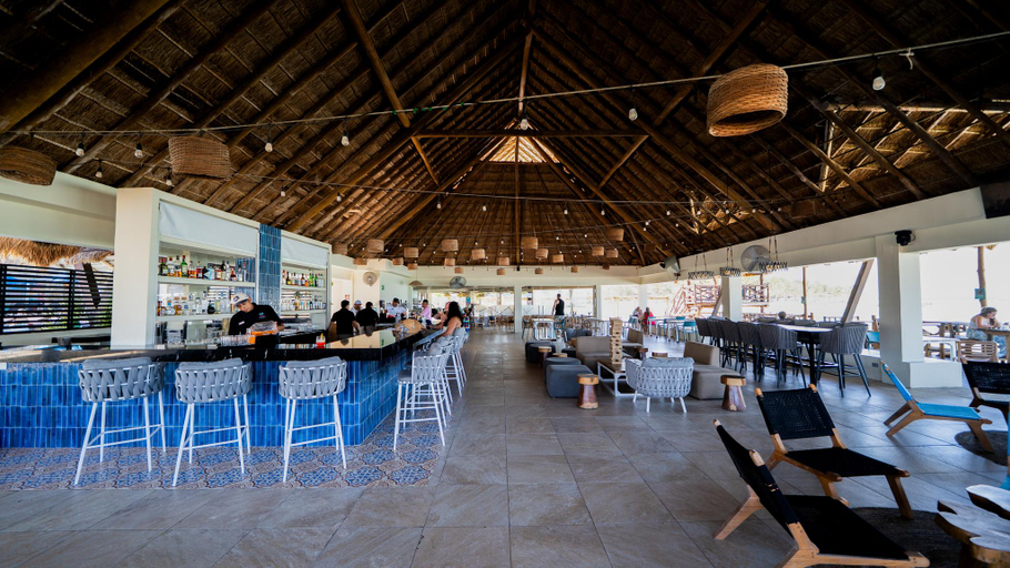 Food & Drinks 5, Mia Reef Isla Mujeres All Inclusive, Isla Mujeres