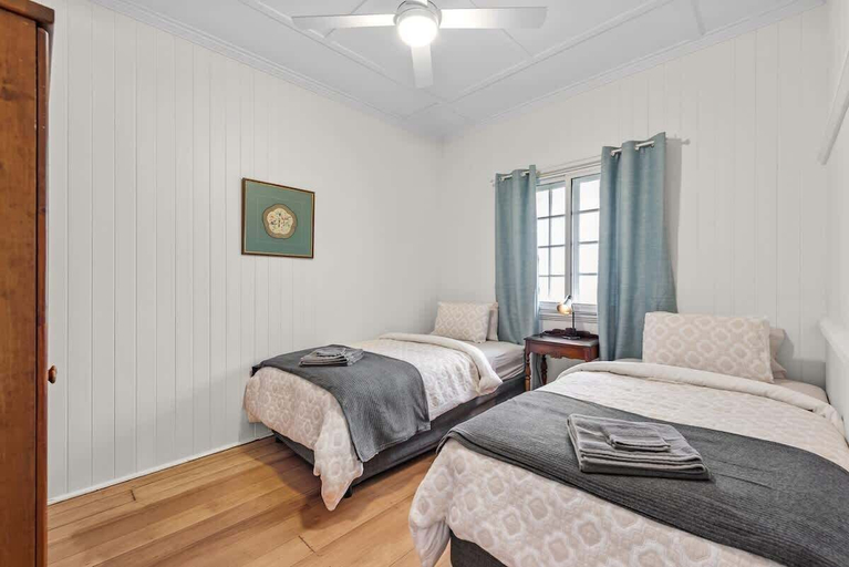 Interior 4, Nans House! 2bed, 1bath, 1car ~ East Brisbane, Brisbane