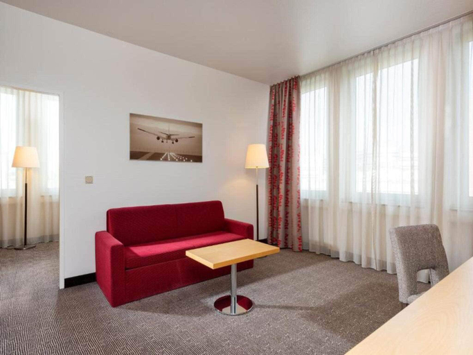 Interior view 2, 2 person holiday park home in Neu-Isenburg, Offenbach