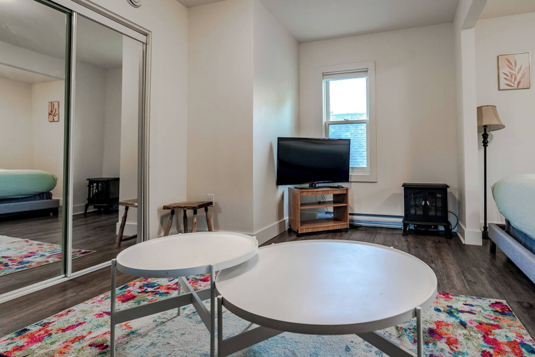 Bedroom 4, Historical Building 1br 1ba Walk To Roger's Place, Division No. 11