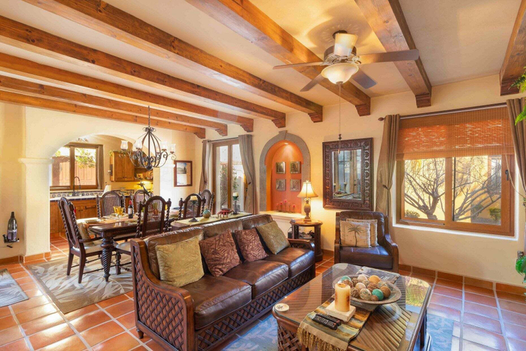 Room 3, Less Than 5 Minutes From the Beach and Community Pool!, Comondú