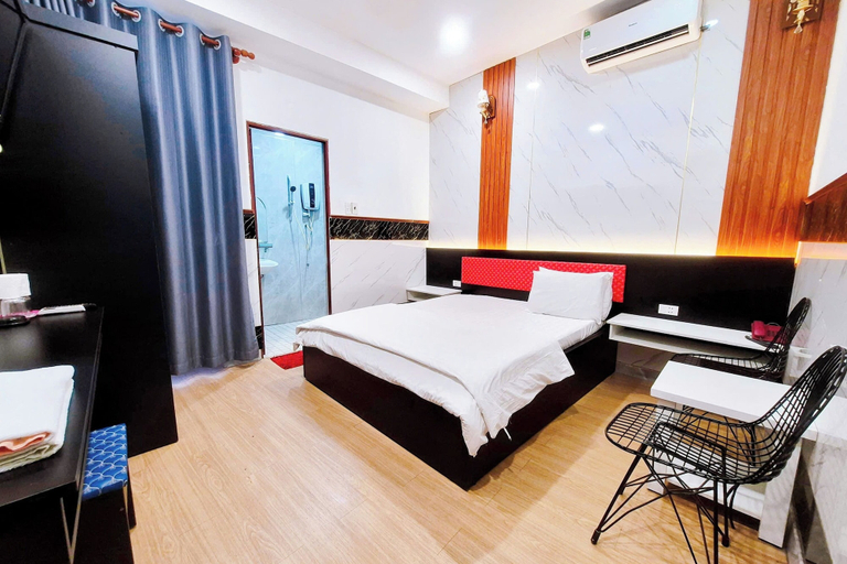 Room 2, Phuc Khang Airport Hotel, Tân Bình