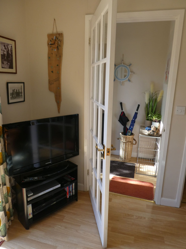 Others 5, Parkland 14 is a detached premier 3 bedroom bungalow sleeping 6, Cornwall