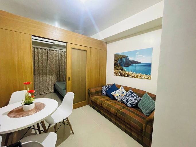 Primary image, Elegant Pasay City Apartment With Central Heating & Shared Pool, Pasay City
