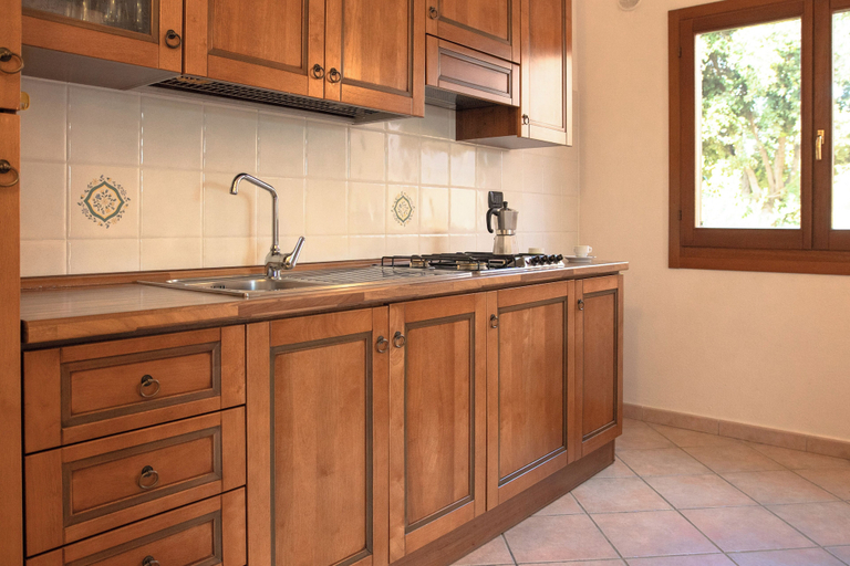 Private kitchen 3, Idyllic Residence Cala Viola 2 Bedroom Sleeps Nm1380, Nuoro