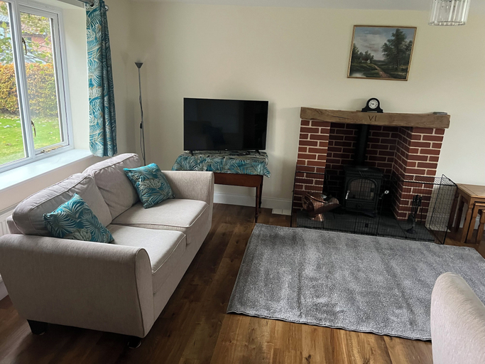 Living room 3, 3 Alexandra Place, Walberswick, Suffolk
