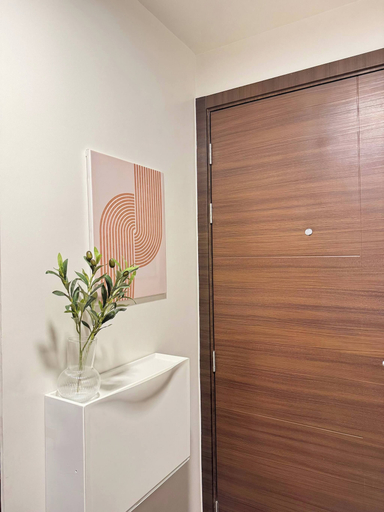 Interior 2, Entire Room in Makati Center With Fast Wifi, Makati City