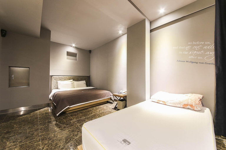 Bedroom 4, Changwon Myeongseo-dong Hotel Bucks, Changwon