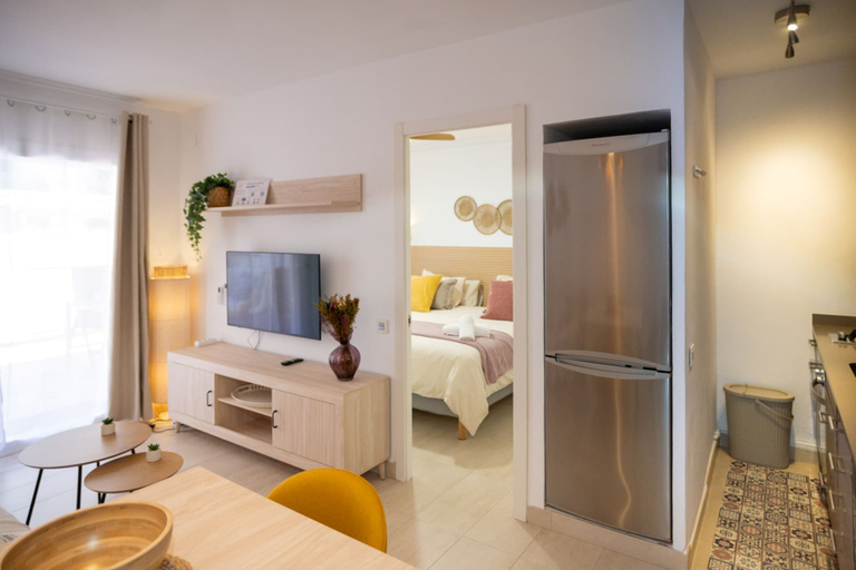 Living room 4, Terrace Retreat -stay in the Heart of Sitges, Barcelona