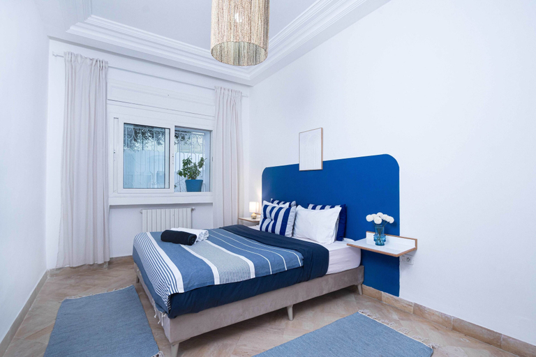 Room 4, Charming 2-bedroom Apartment With Ocean View in Carthage, La Marsa