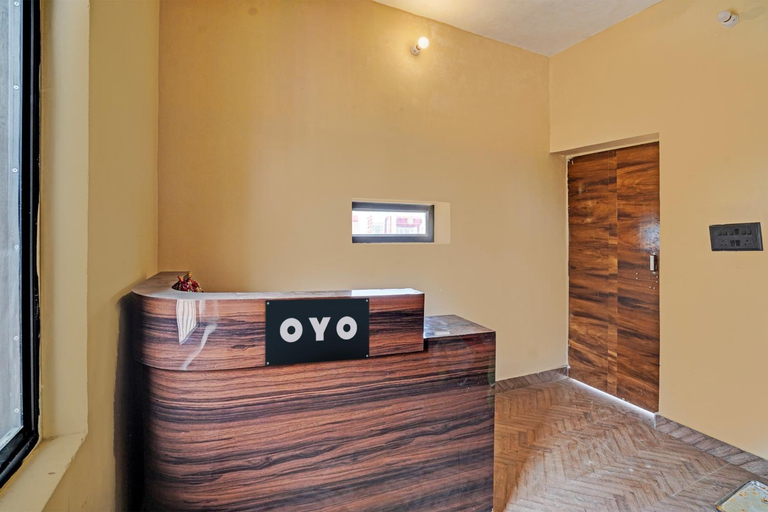 Public Area 3, Hotel O New Friends Hotel, Allahabad