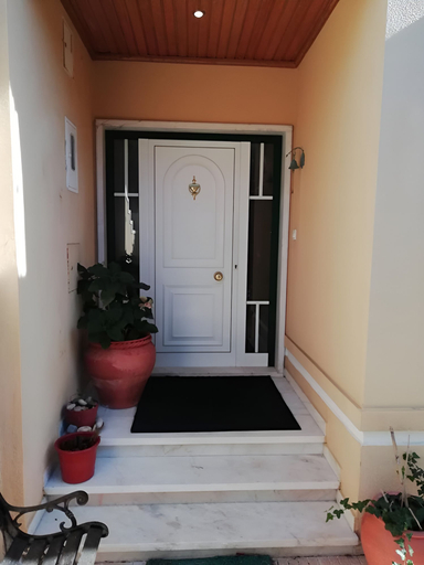 Others 4, Room-bed 12 in a 6-bed Mixed Dormitory r, Sintra
