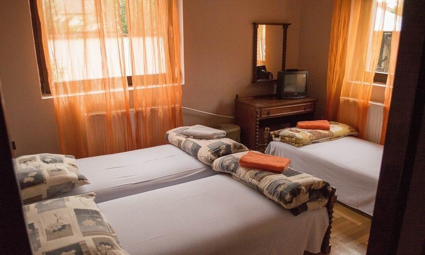 Bedroom 3, Hotel Palota, Budapesti