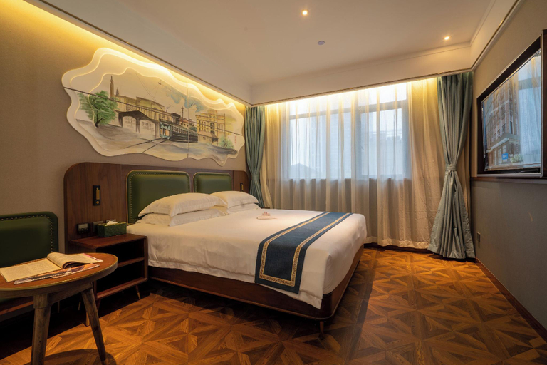 Bedroom 2, Nostalgia S Hotel (Shanghai Wujiaochang）, Shanghai