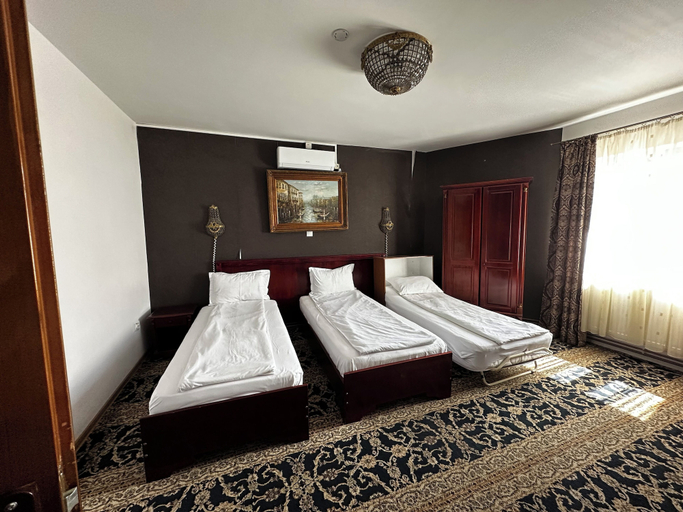 Bedroom 4, CROWN ROYAL APARTMENTS, Alba Iulia
