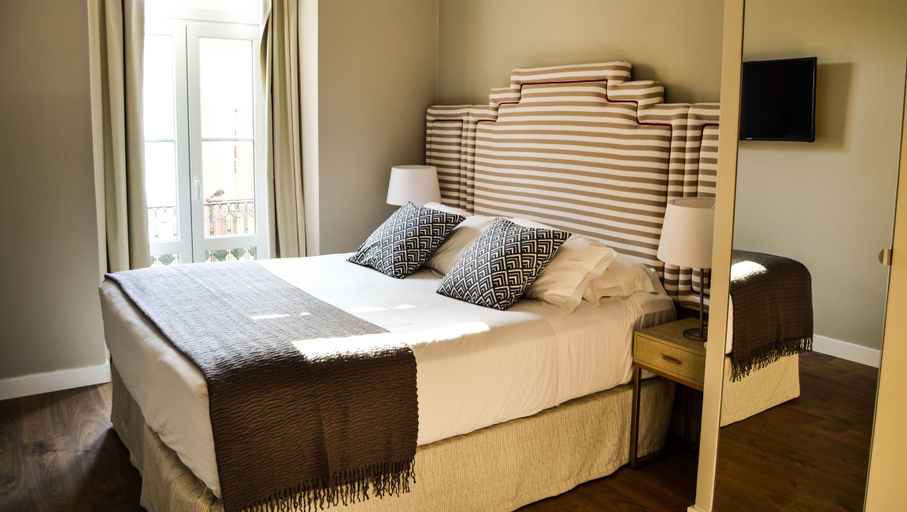 Bedroom 5, Bairro Alto Suites, Lisbon