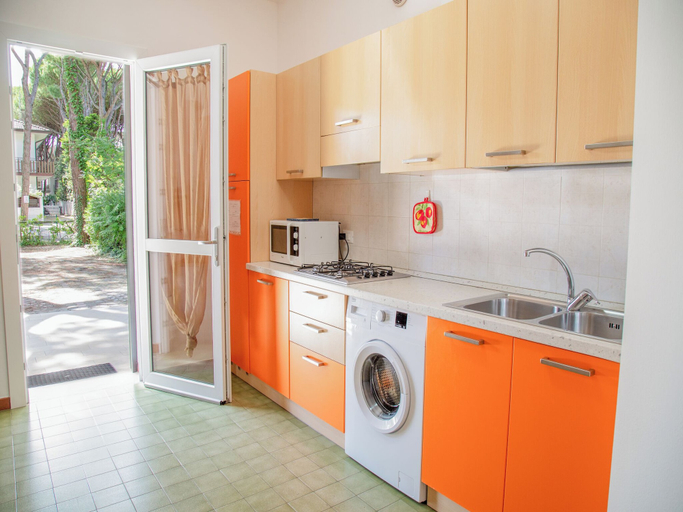 Laundry 4, Modern Accommodation With a Lovely Patio, Venezia