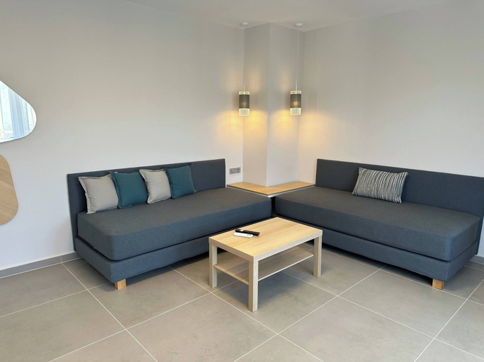 Living area 2, Executive Two Bedroom Suite, Crete