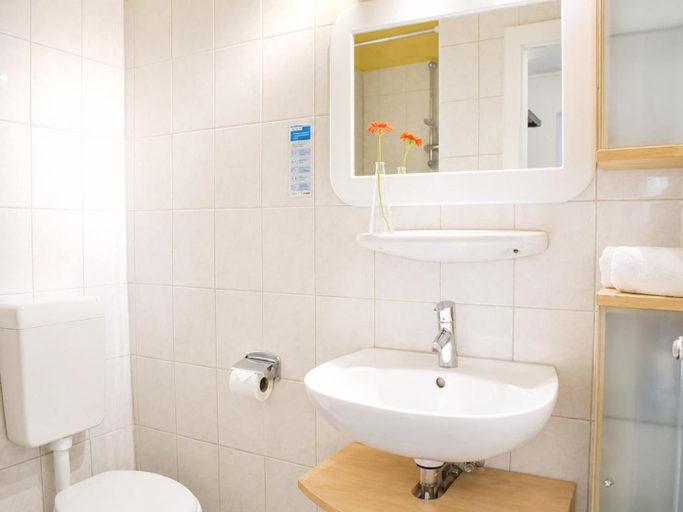 Bathroom 3, Ferienwohnung auf der Insel Poel nahe Strand, Nordwestmecklenburg