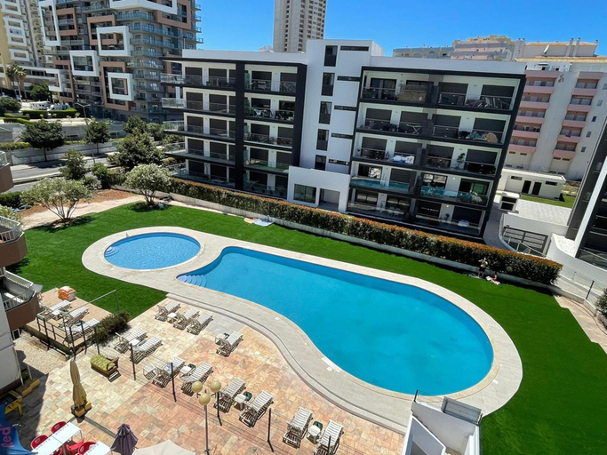 Room 5, Praia da Rocha Pet Friendly By the Beach, Portimão