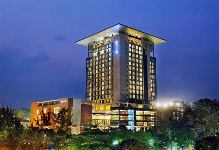 Exterior & Views 2, Radisson Blu Chattogram Bay View, Chittagong