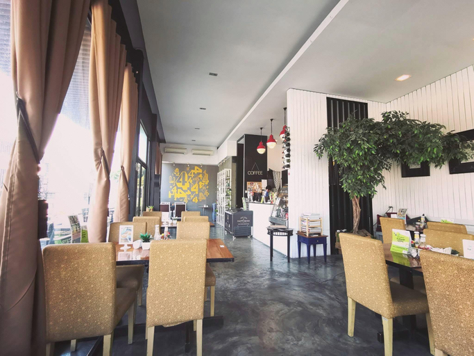 Food & Drinks 5, MDR Hotel, Muang Lop Buri