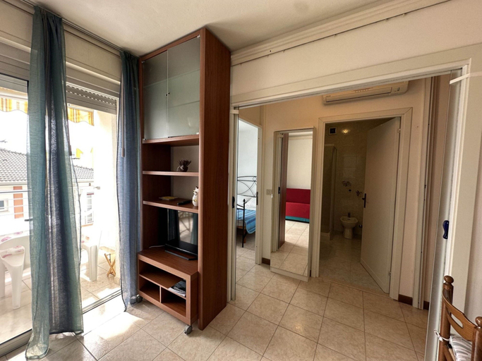 Room 2, Flat With Side sea View Just Steps From the Beach, Venezia