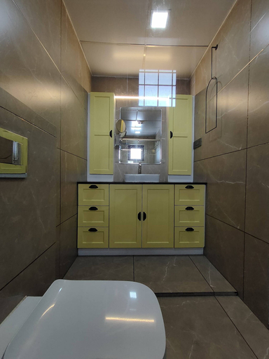 Bathroom 3, Live On Cloud 9 at Kochi, Ernakulam