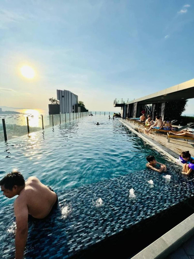 Pool 3, Pattaya Central - Great Location, Pattaya