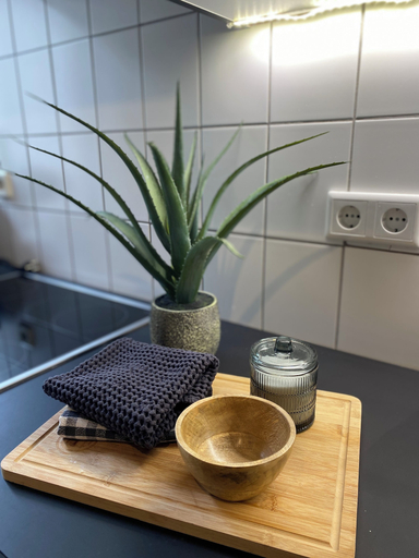 Miscellaneous 3, Room-zimmer mit Stuck in Co-living Apart, Offenbach am Main