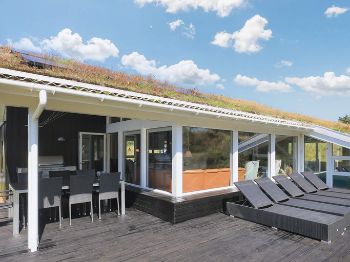 View 2, 5 star holiday home in Blokhus, Jammerbugt