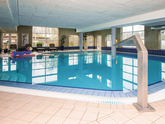 Swimming pool 3, 4 person holiday park home in Rømø, Tønder