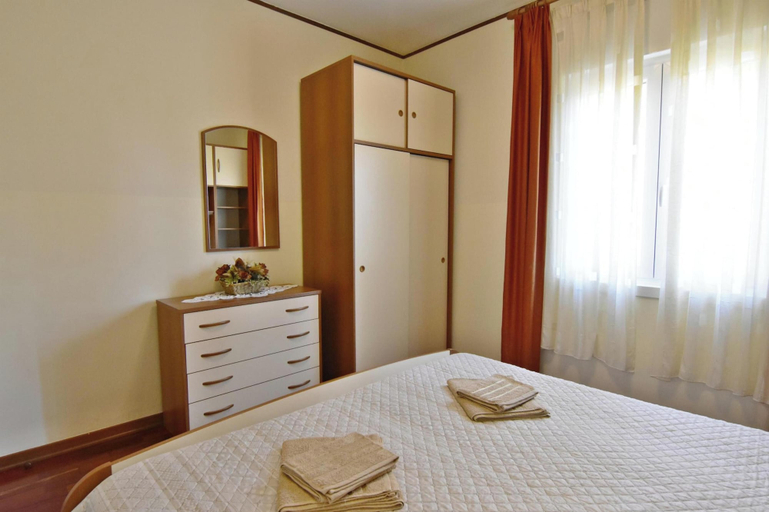 Room 2, Umag Flat Near Center and Beach, Umag